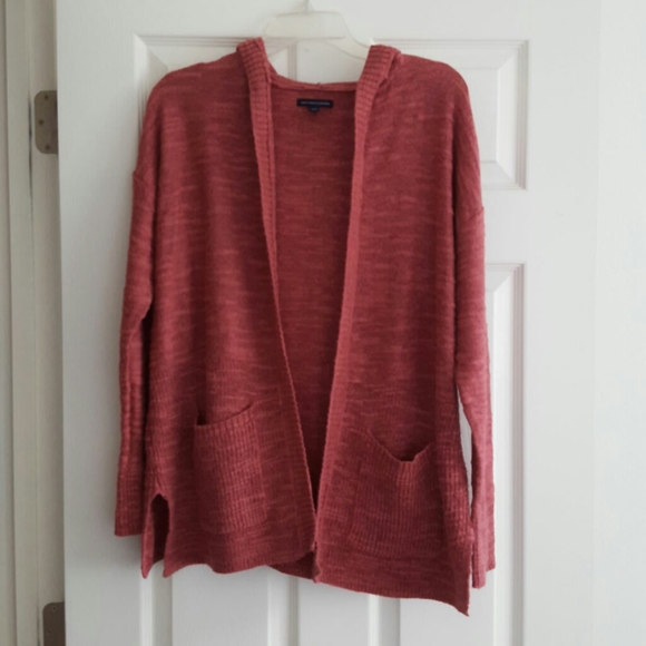 American Eagle Outfitters Sweaters - American Eagle hood cardigan